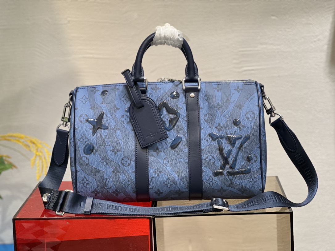 LOUIS VUITTON 路易威登M22573 Keepall Bandoulière 35 手袋