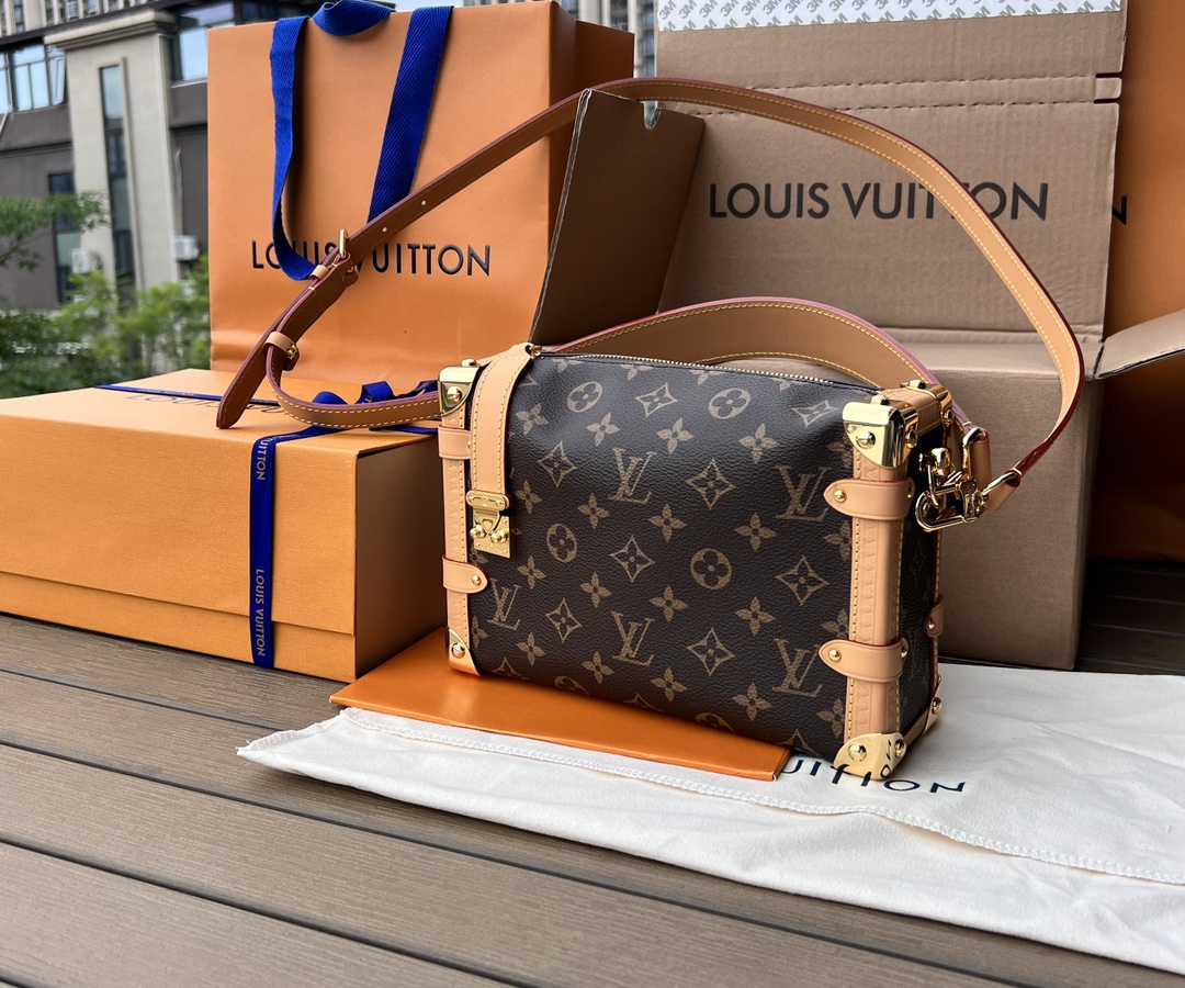 LOUIS VUITTON 路易威登Side Trunk  手袋m46358