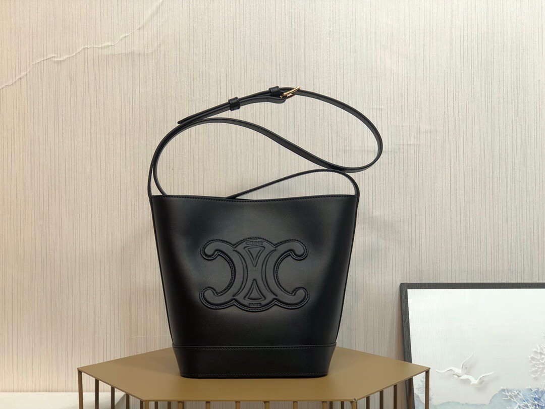 Hermès 爱马仕 小号光滑牛皮水桶包3072